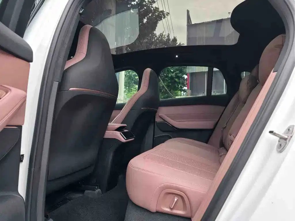 NIO EC6 2025