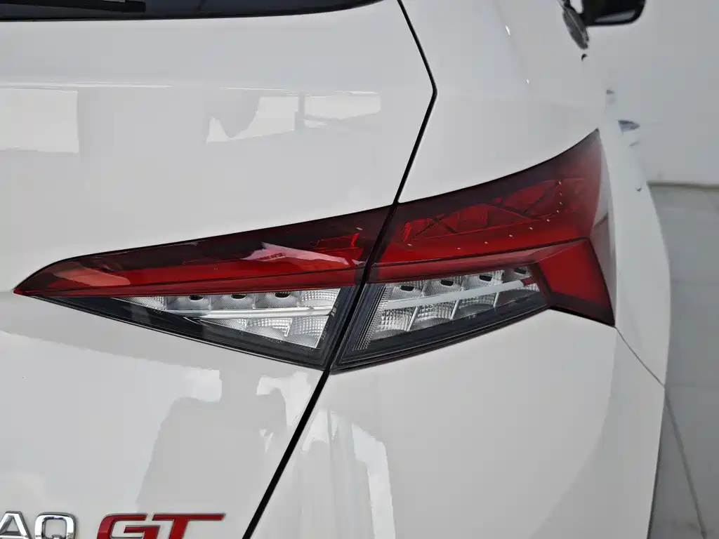 Skoda Kodiaq GT 2020 — фото 21