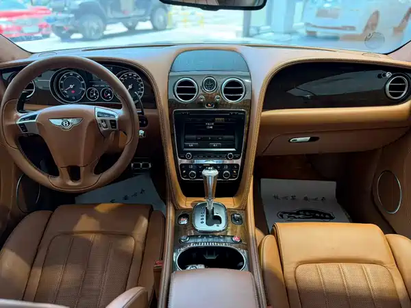 Bentley Continental 2013