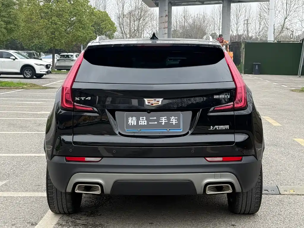 Cadillac XT4 2021 — фото 14