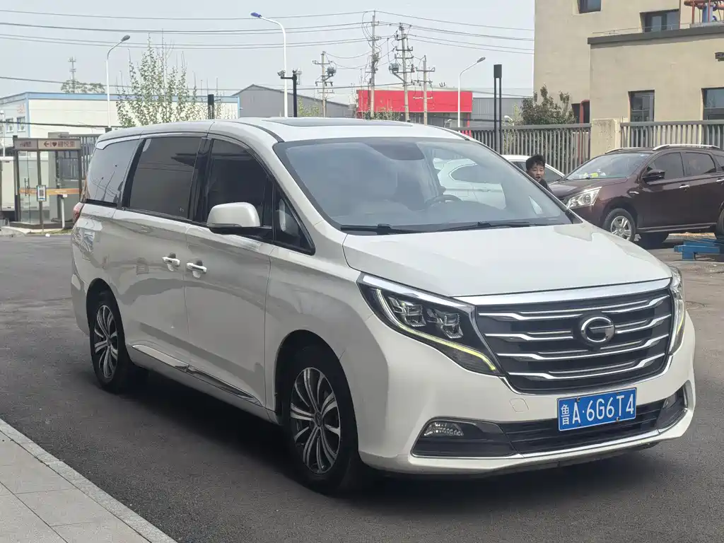 GAC Motor Trumpchi M8 2018 — фото 3