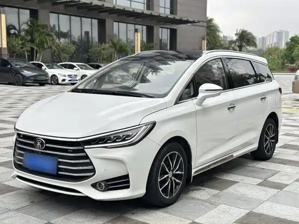 BYD Song MAX 2018