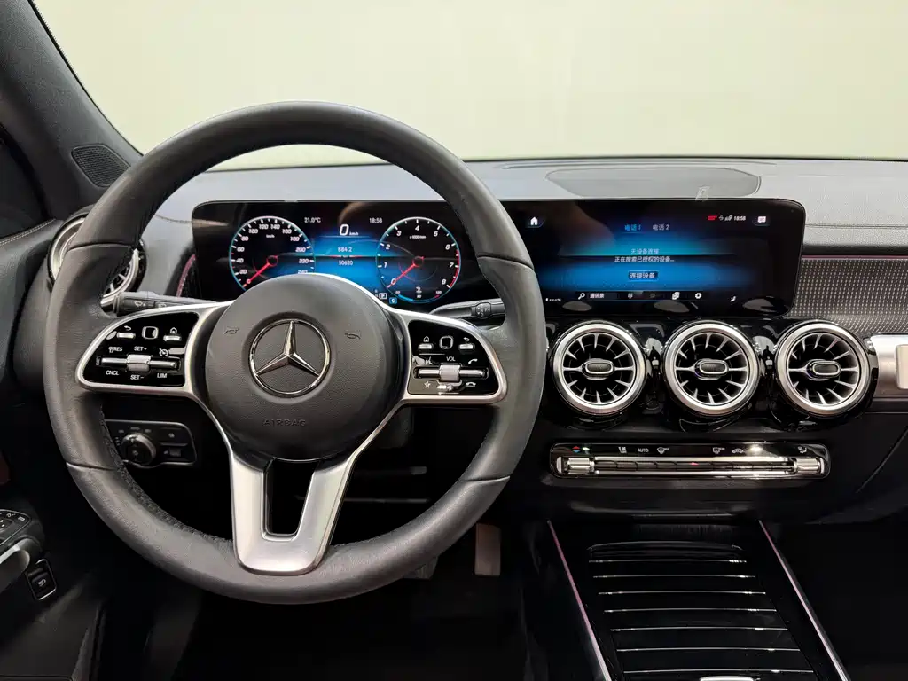 Mercedes-Benz GLB 2023 — фото 28