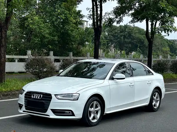 Audi A4L 2013