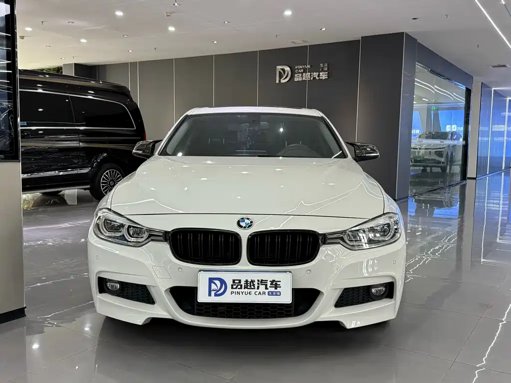 BMW 3 Series 2019 — фото 2