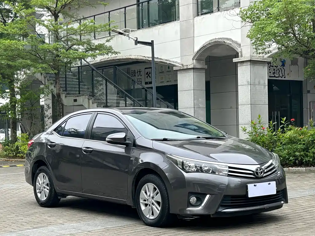 Toyota Corolla 2015