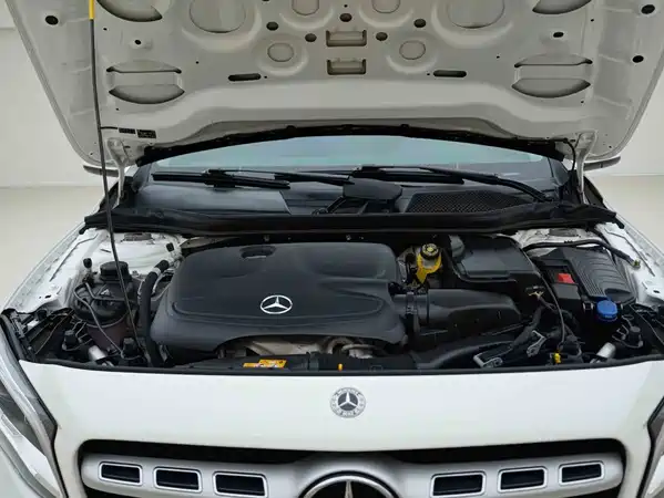 Mercedes-Benz GLA 2019