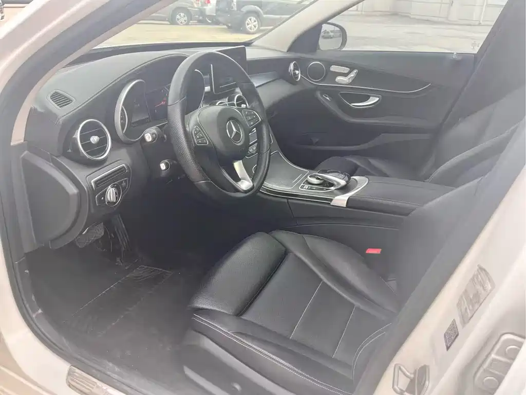 Mercedes-Benz C-Class 2015 — фото 7