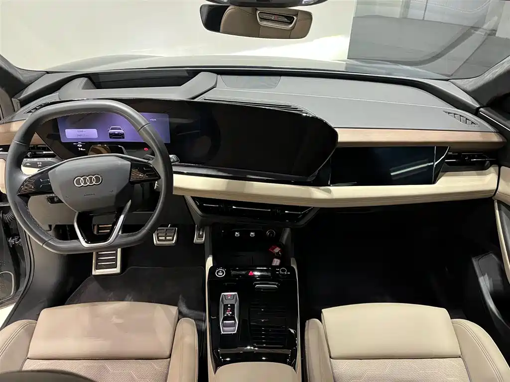 Audi Q6L E-Tron 2025 — фото 12