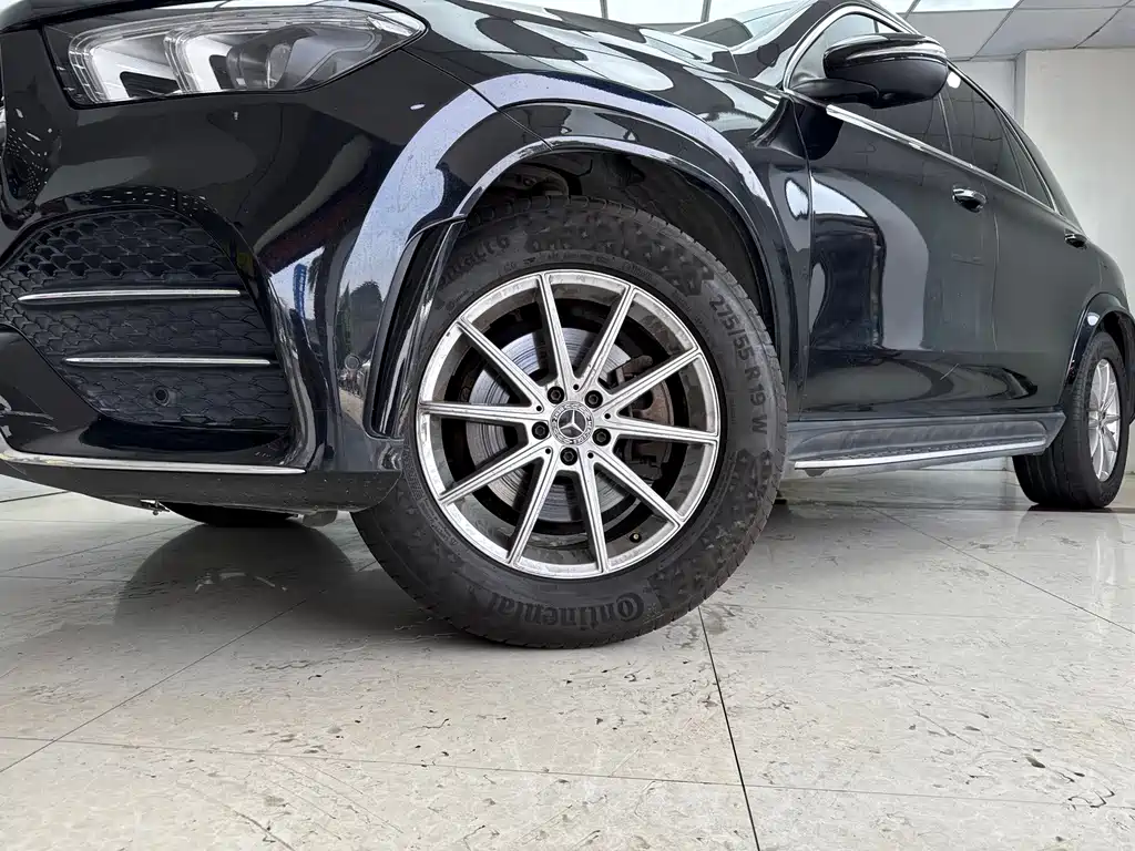 Mercedes-Benz GLE 2021 — фото 20