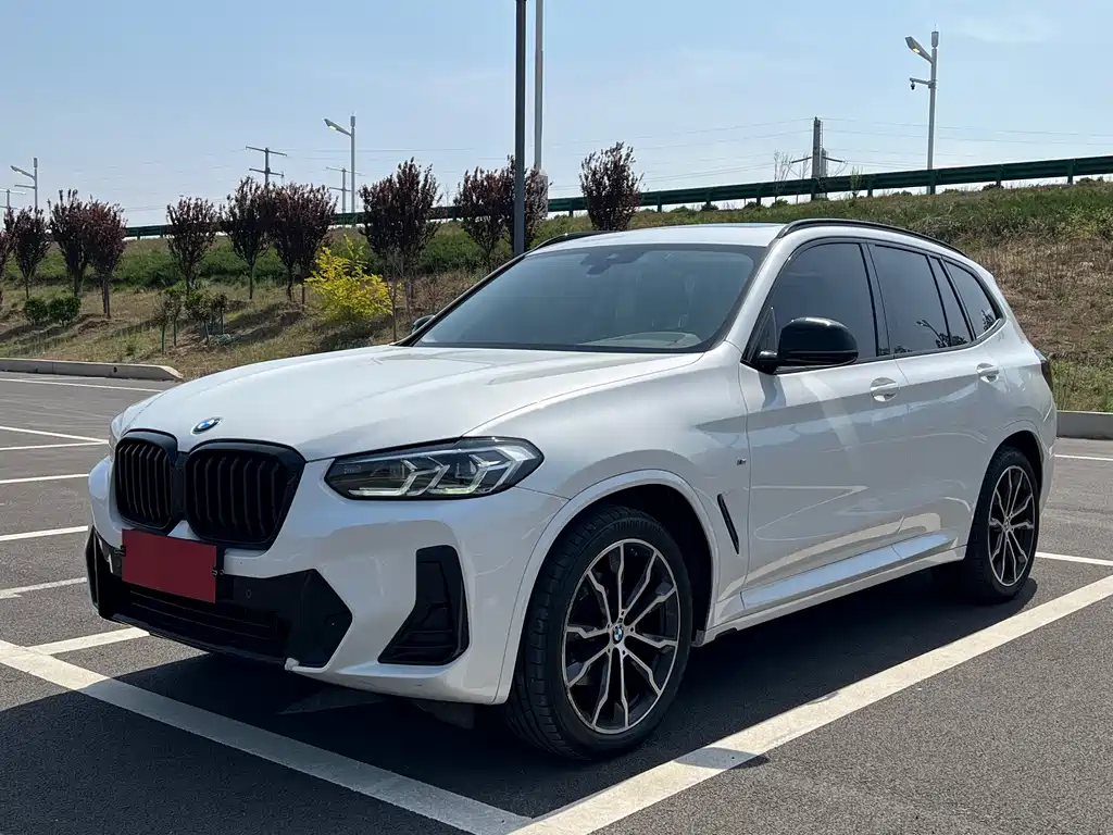 BMW X3 2022 — фото 1