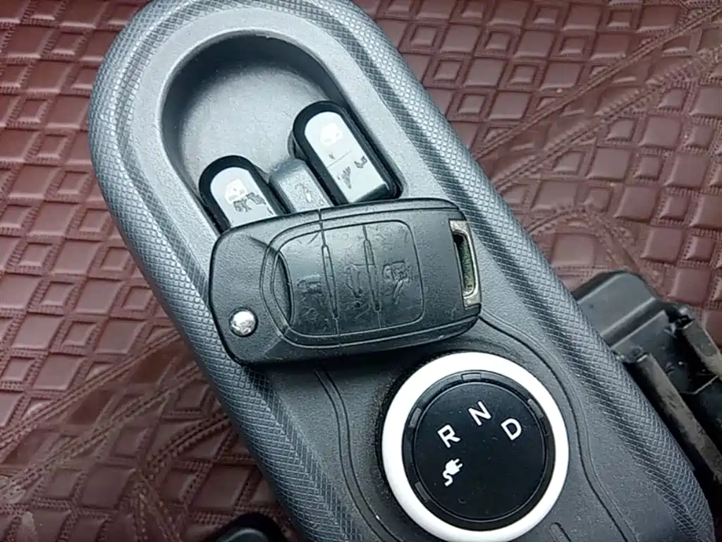 Wuling MINIEV 2021 — фото 9