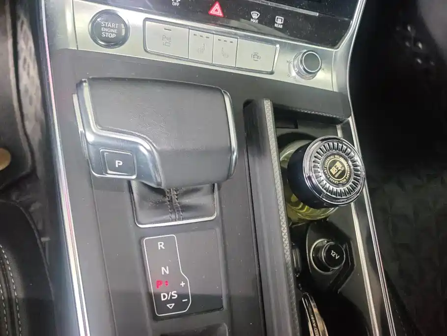 Audi A6L 2023 — фото 16