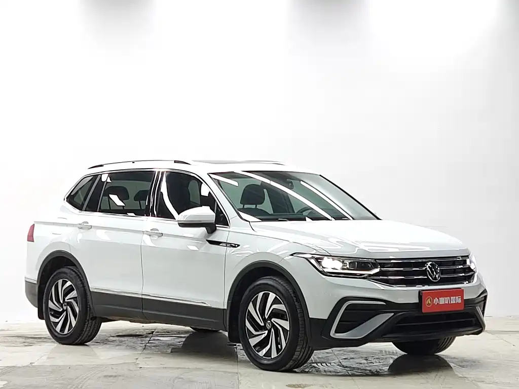Volkswagen Tiguan L 2023 — фото 3