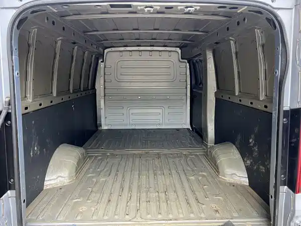 Wuling Yangguang 2025