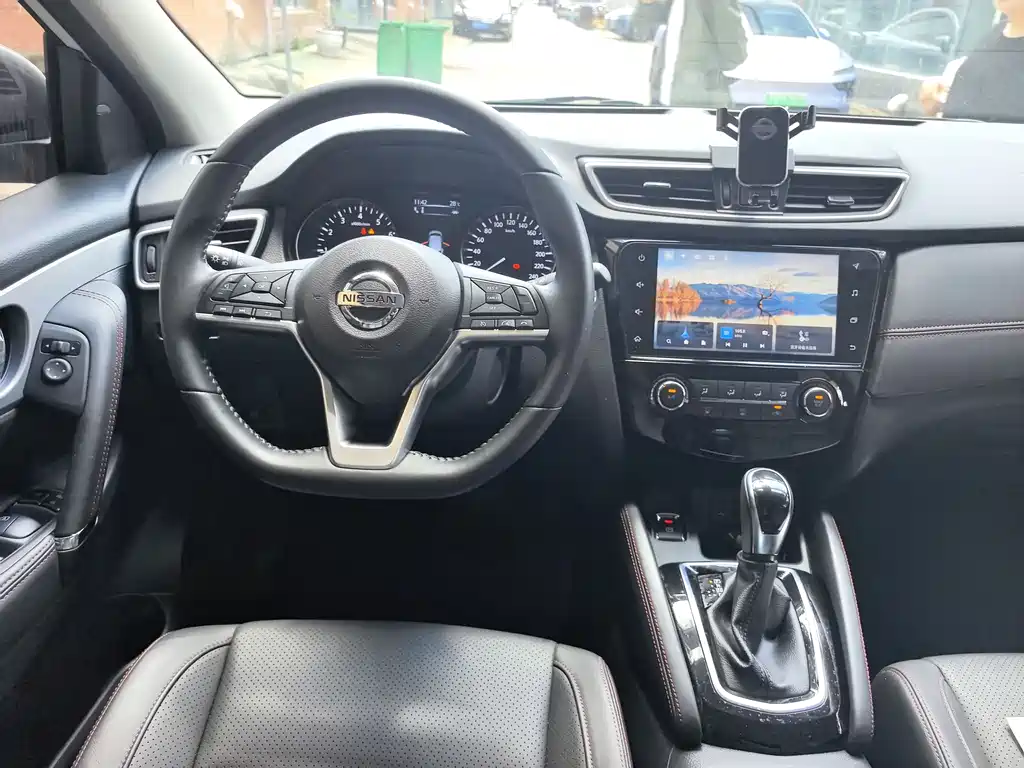 Nissan Qashqai 2021 — фото 11
