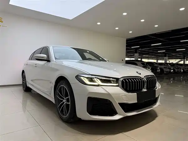 BMW 5 Series 2022