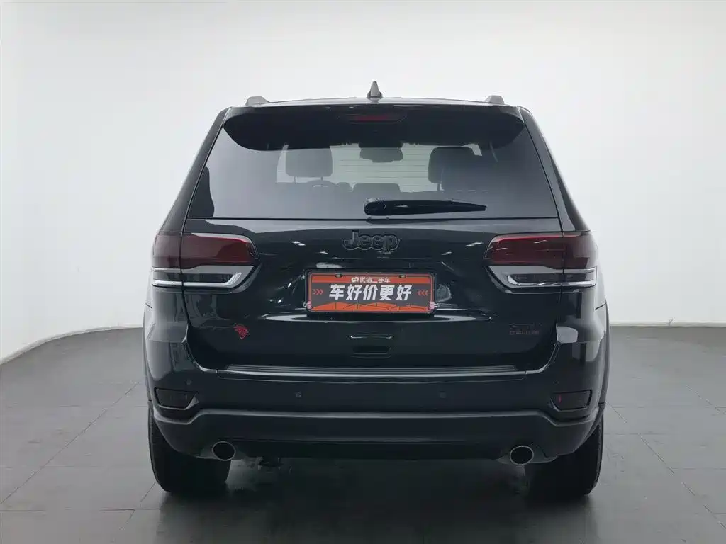 Jeep Grand Cherokee 2016 — фото 4