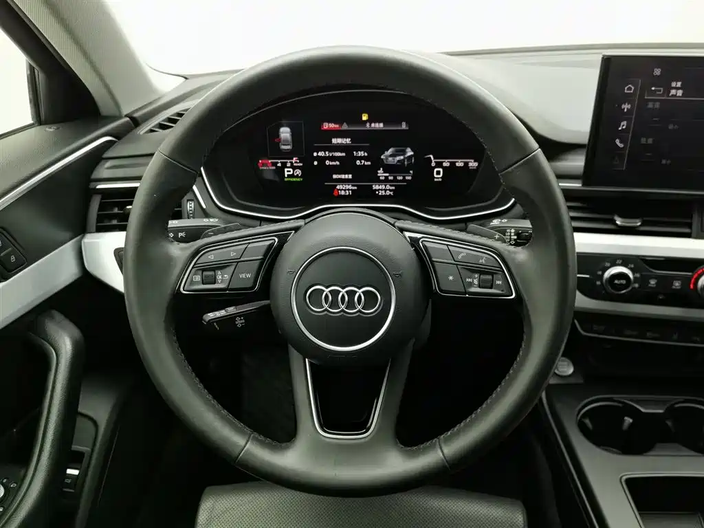 Audi A4L 2021 — фото 11