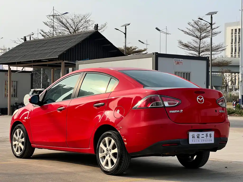 Mazda 2 Jinshang 2012