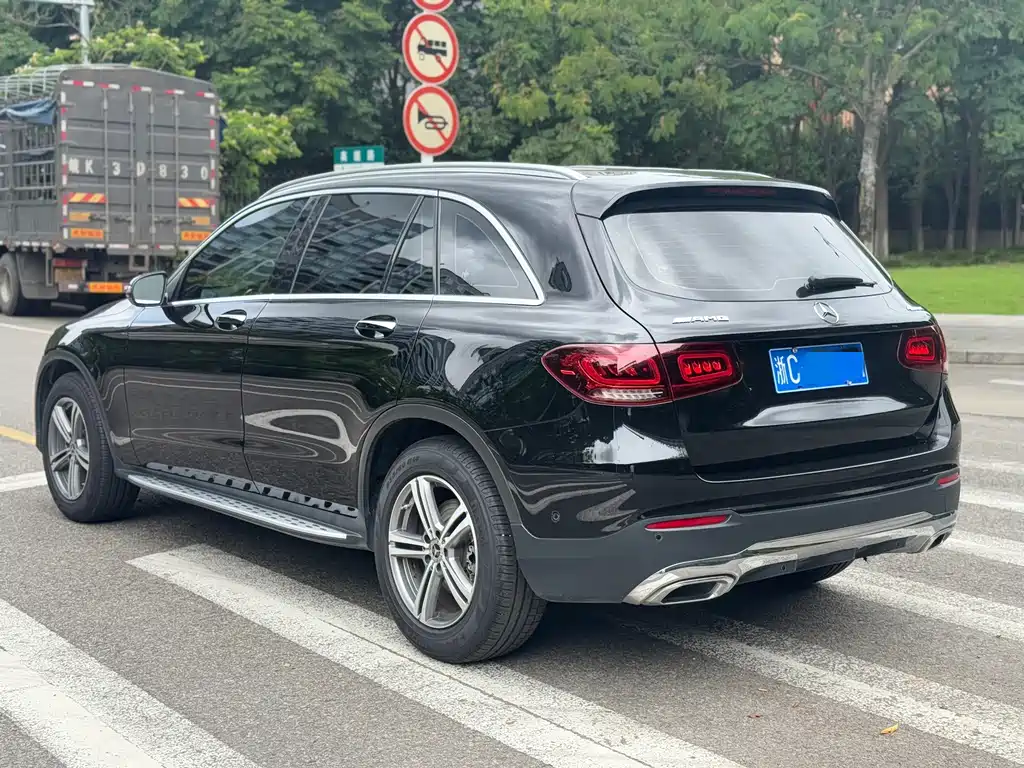 Mercedes-Benz GLC 2021