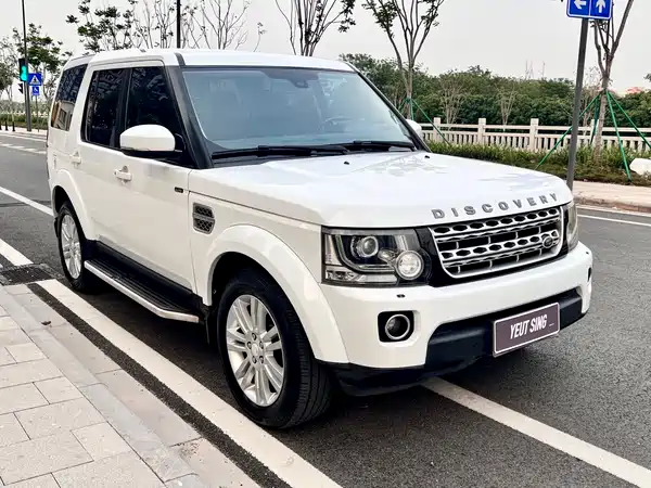 Land Rover Discovery 2014