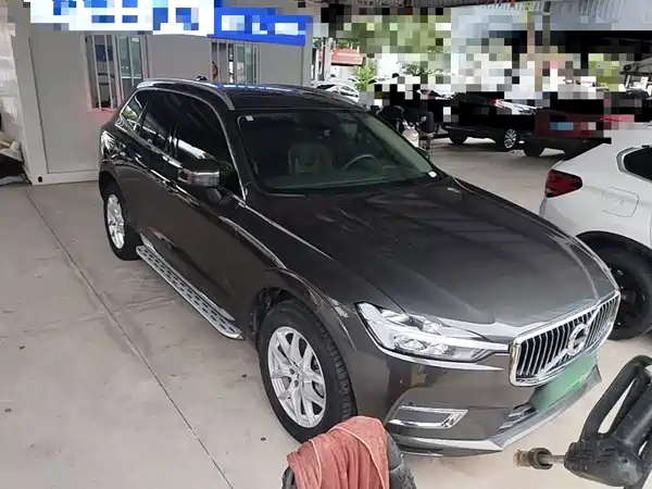 Volvo XC60 2021