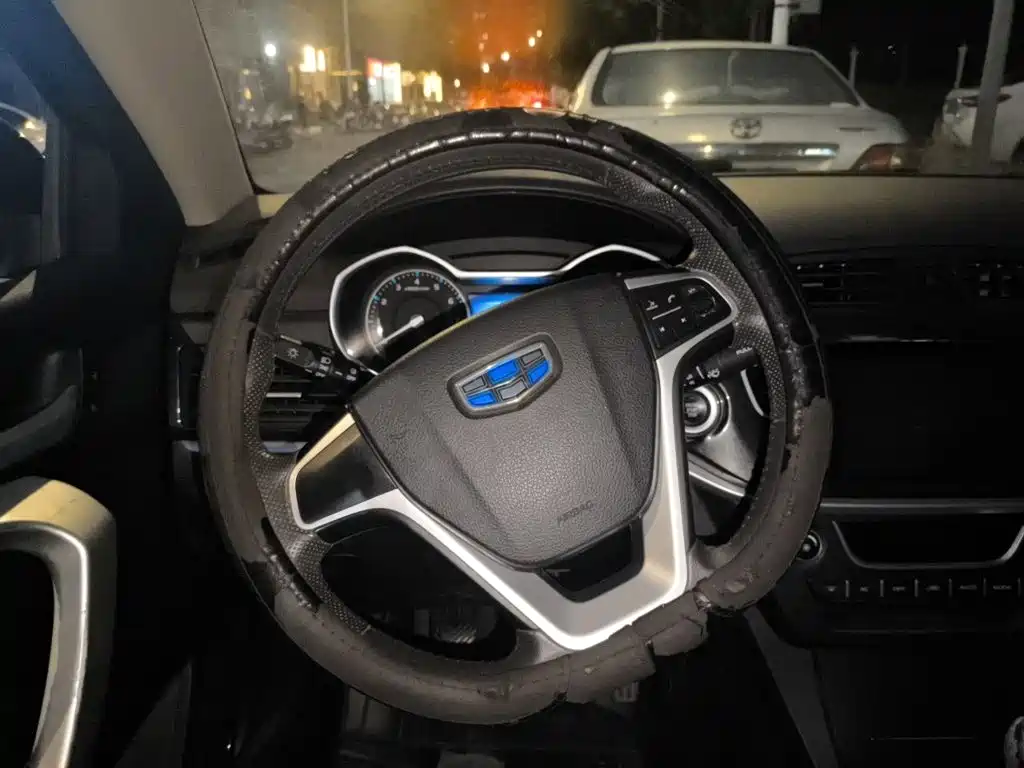 Geely Emgrand 2016
