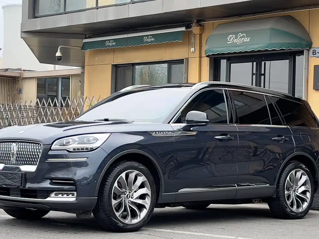 Lincoln Aviator 2021 — фото 1