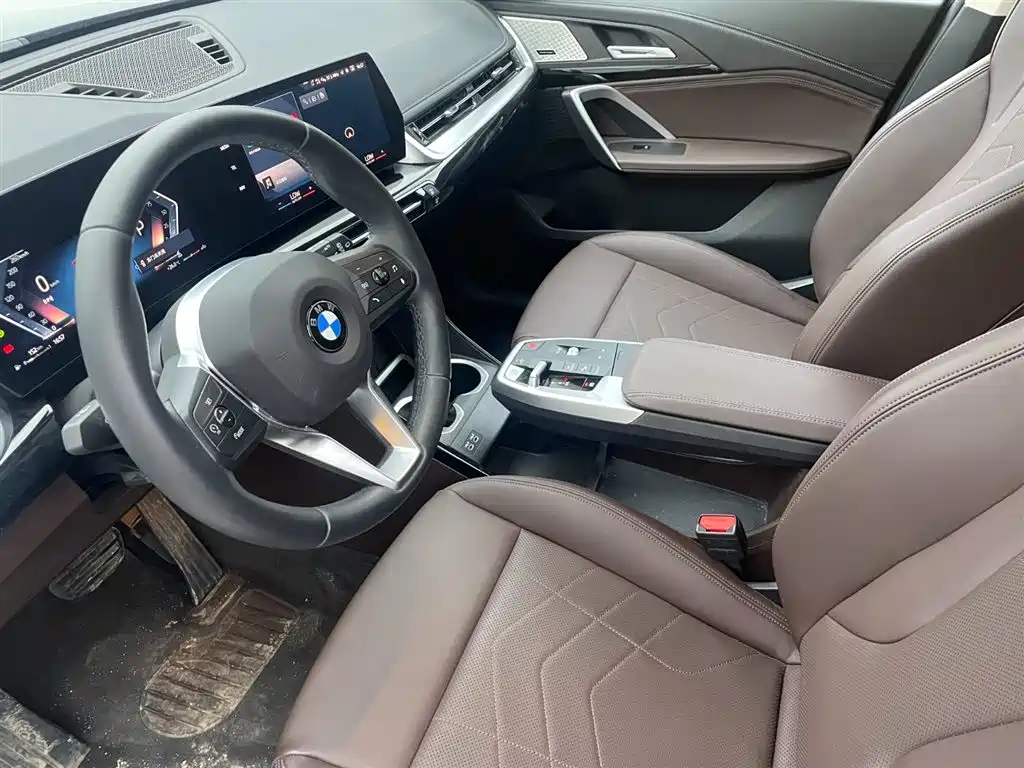 BMW X1 2024 — фото 8