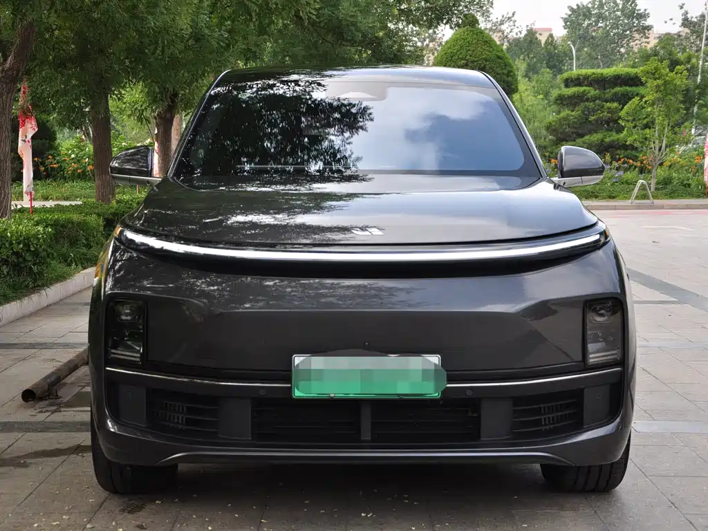 Li Auto Li L8 2024