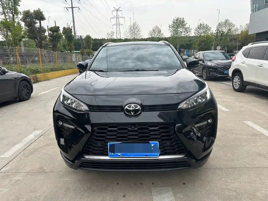 Toyota Wildlander 2022 — фото 2
