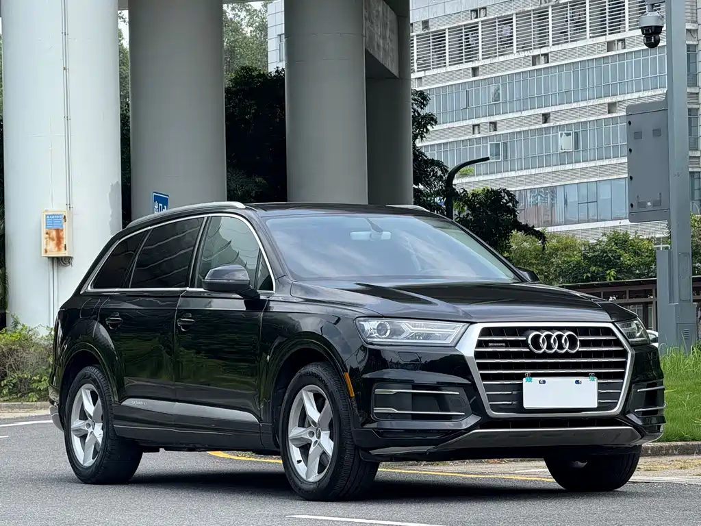 Audi Q7 2017 — фото 3