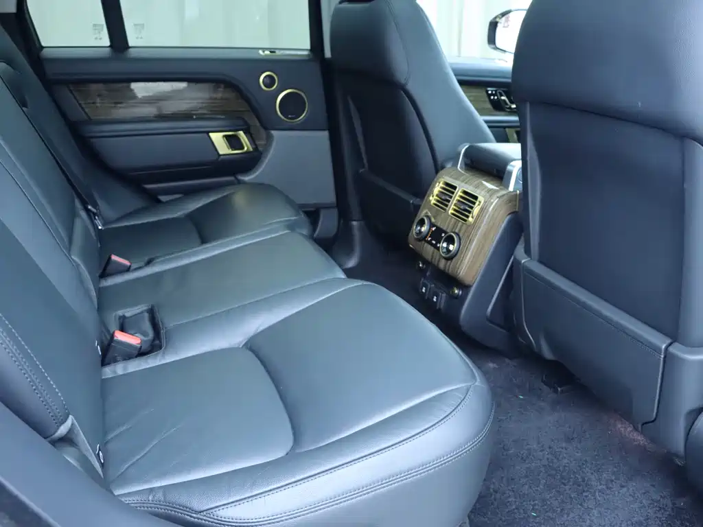 Land Rover Range Rover 2019 — фото 12