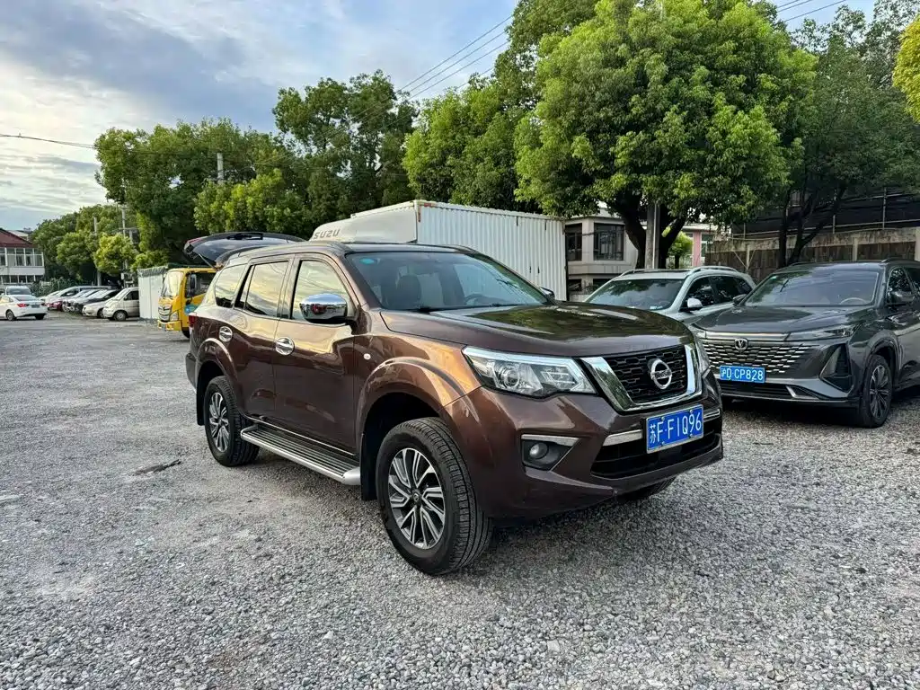 Nissan Terra 2020