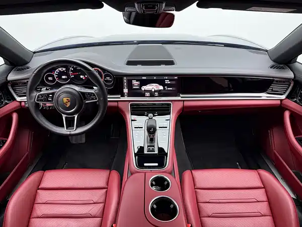 Porsche Panamera 2020