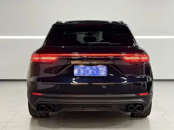 Porsche Cayenne 2020
