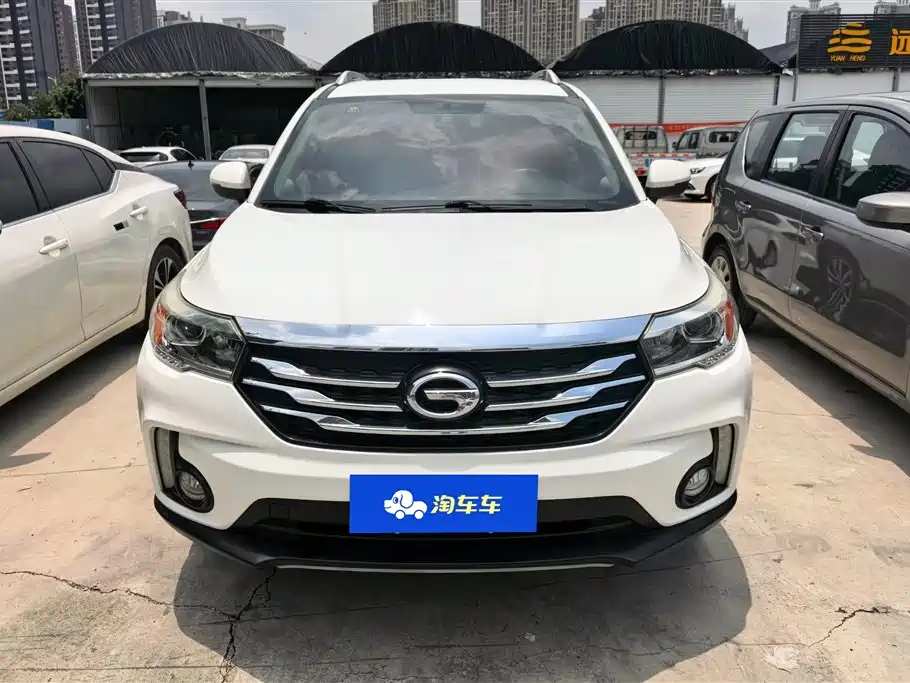 GAC Motor Trumpchi GS4 2015 — фото 2