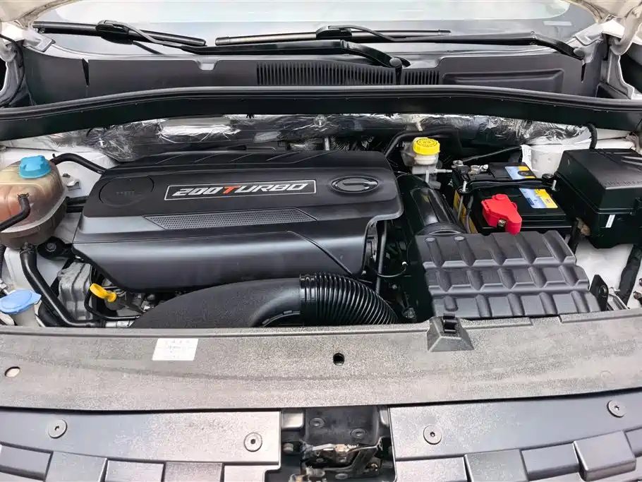 GAC Motor Trumpchi GS4 2015 — фото 10