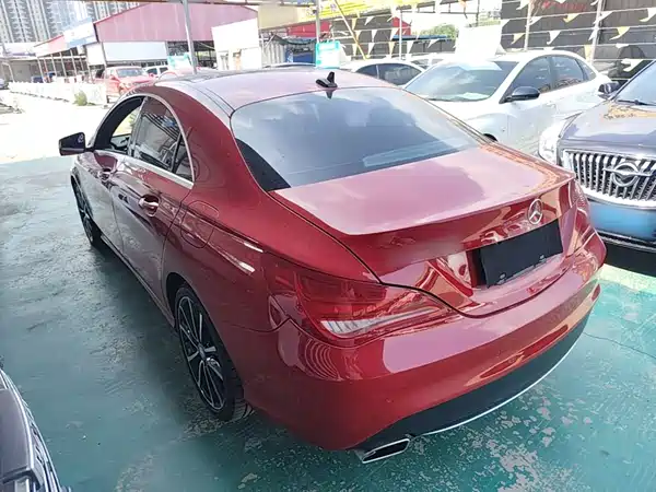 Mercedes-Benz CLA 2015