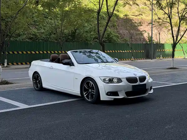 BMW 3 Series 2011