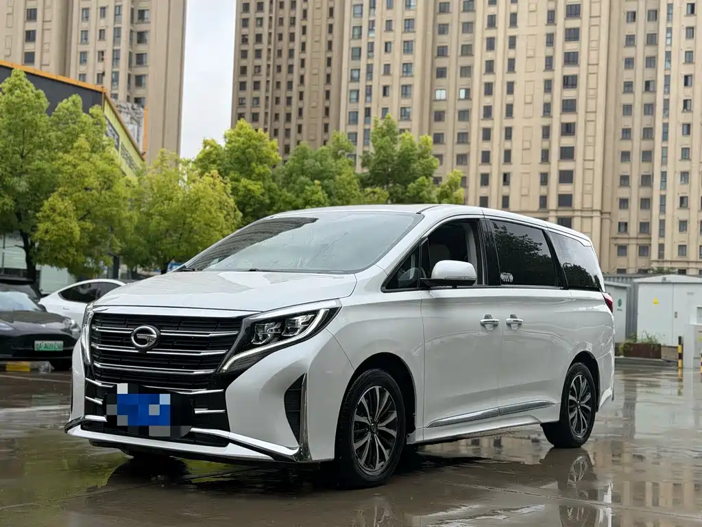 GAC Motor Trumpchi M8 2024 — фото 1