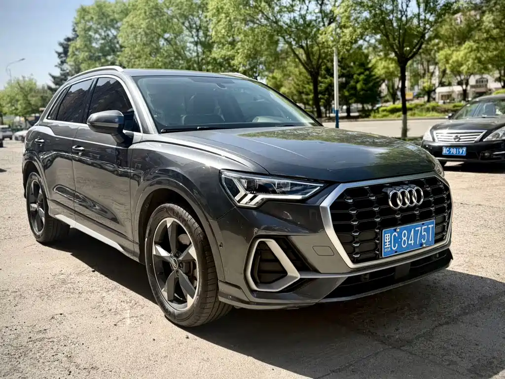 Audi Q3 2021 — фото 3