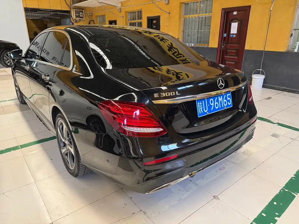 Mercedes-Benz E-Class 2018