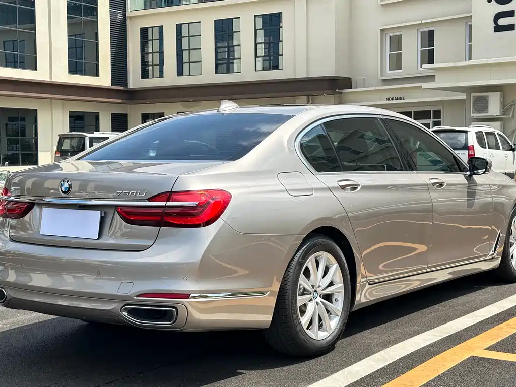 BMW 7 Series 2017