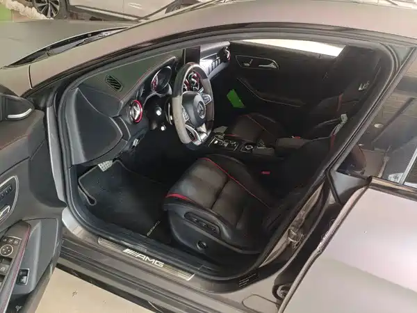 Mercedes-Benz CLA AMG 2019