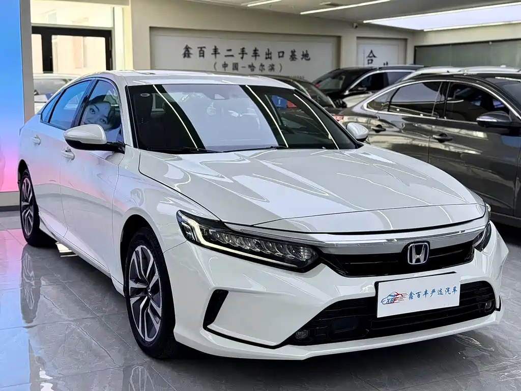Honda Inspire 2022 — фото 3