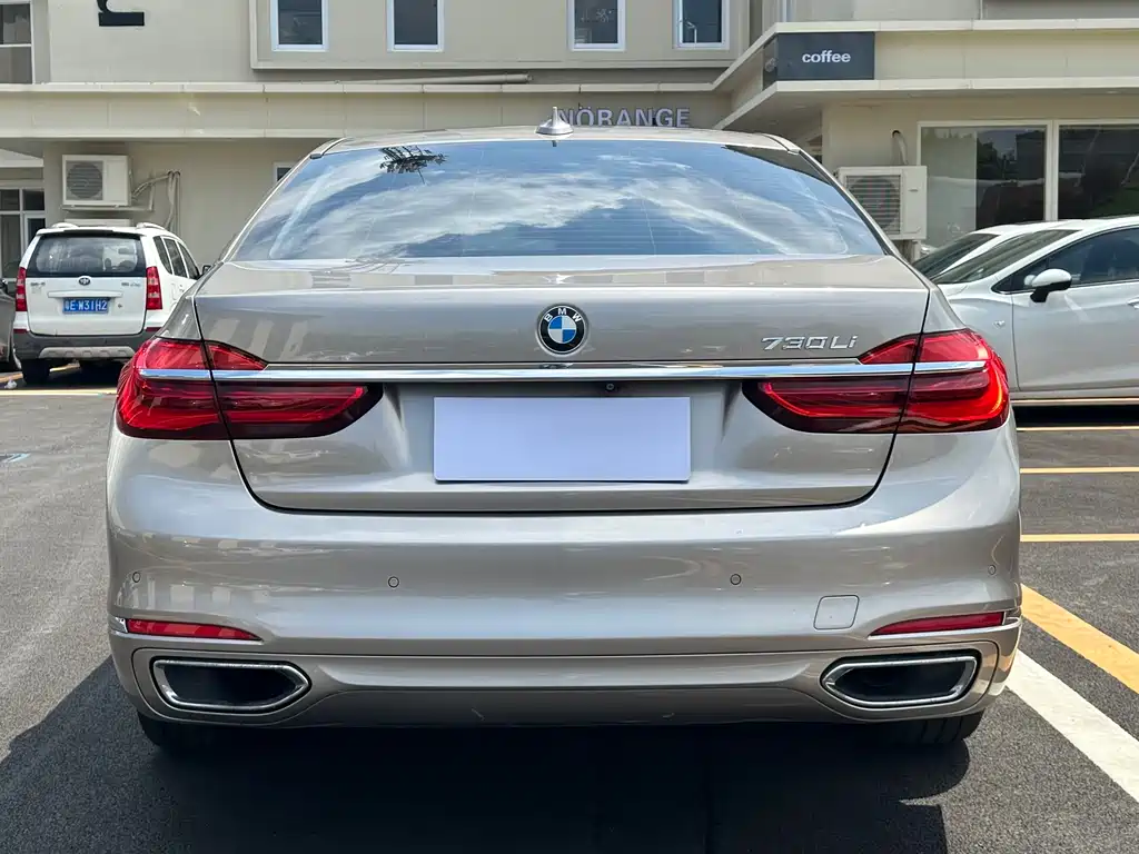 BMW 7 Series 2017