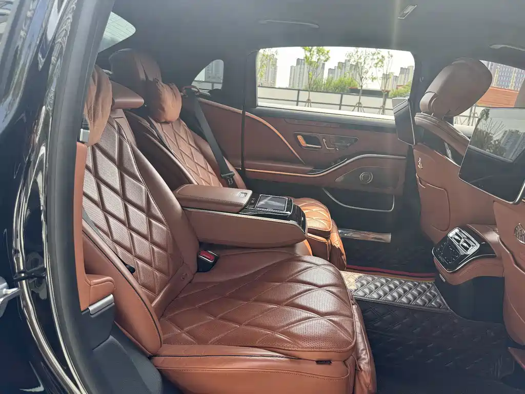 Mercedes-Benz Maybach S-Class 2022 — фото 21