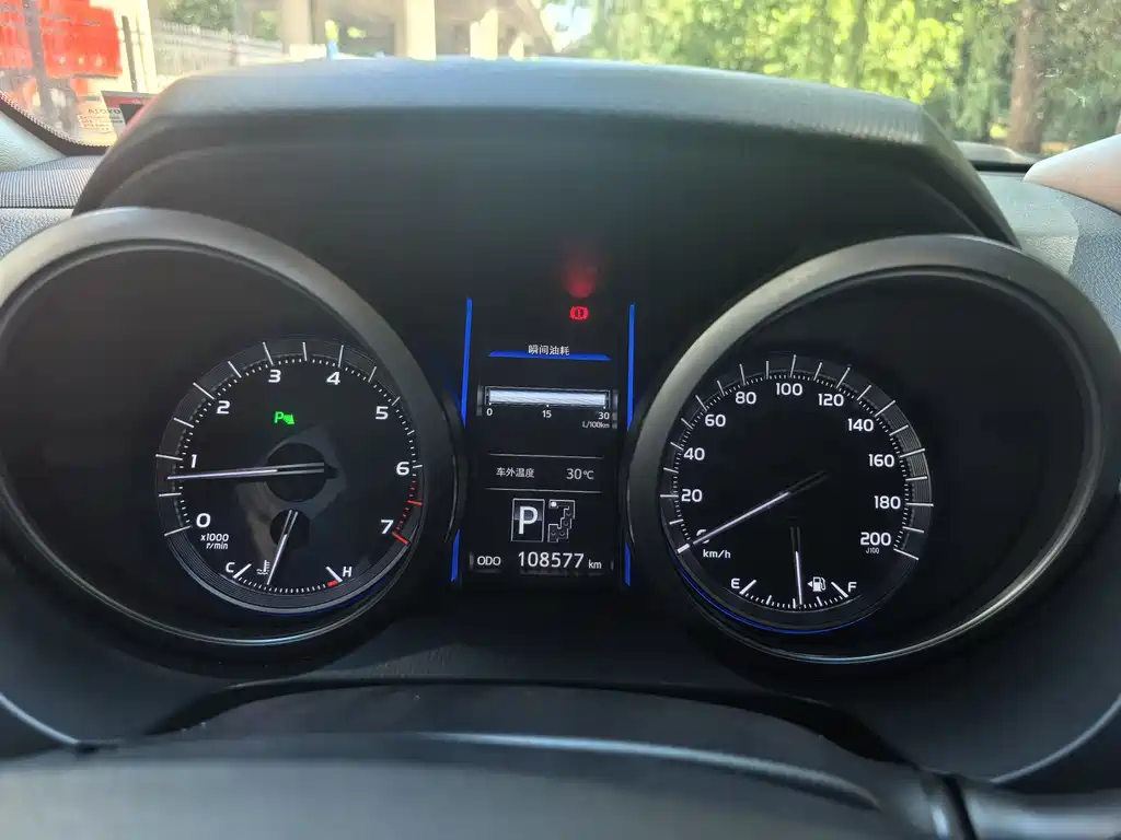 Toyota Prado 2016 — фото 13